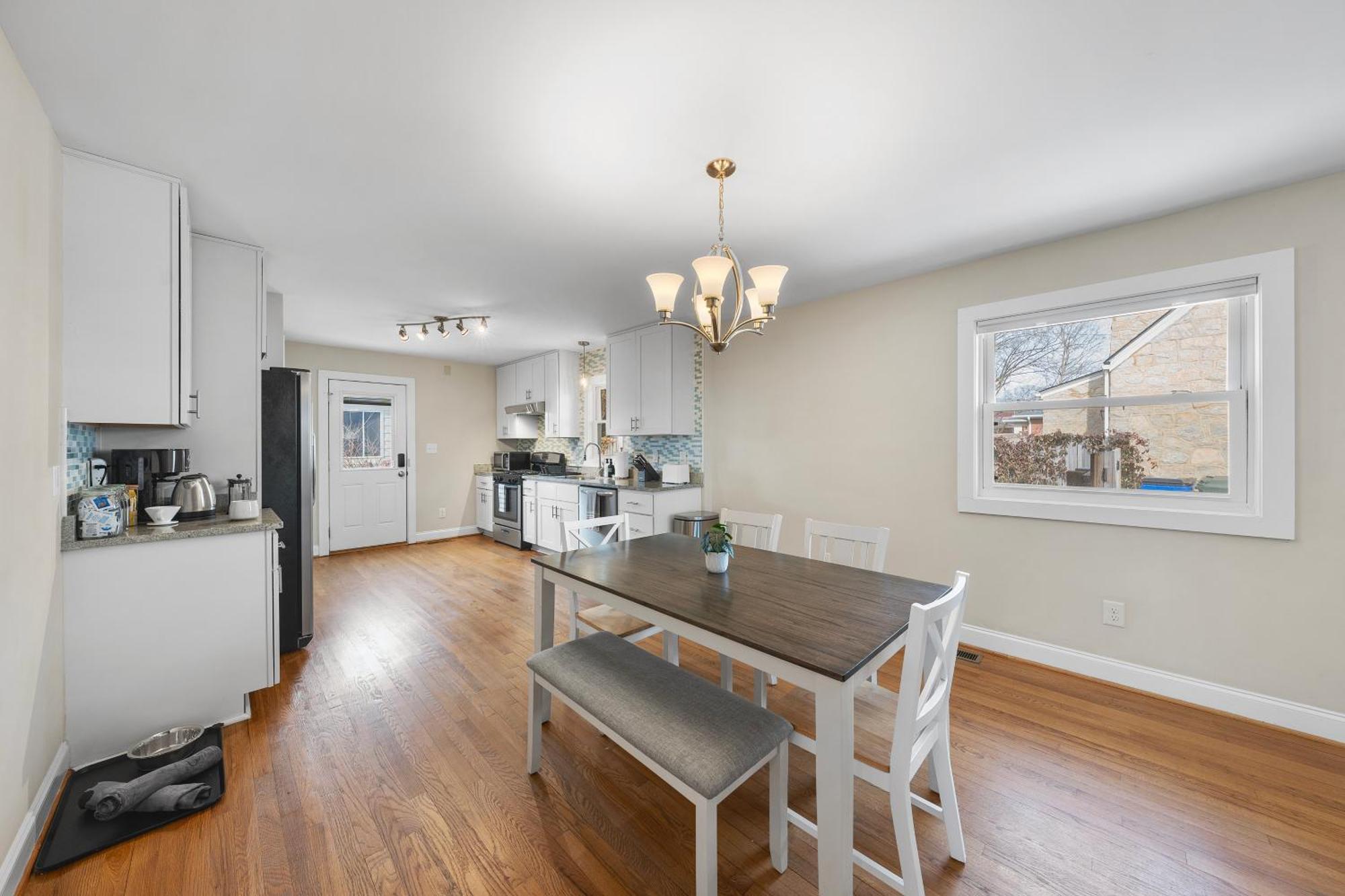 Charming Dt 3-Bed Bungalow With Fenced-In Yard Raleigh Exterior foto