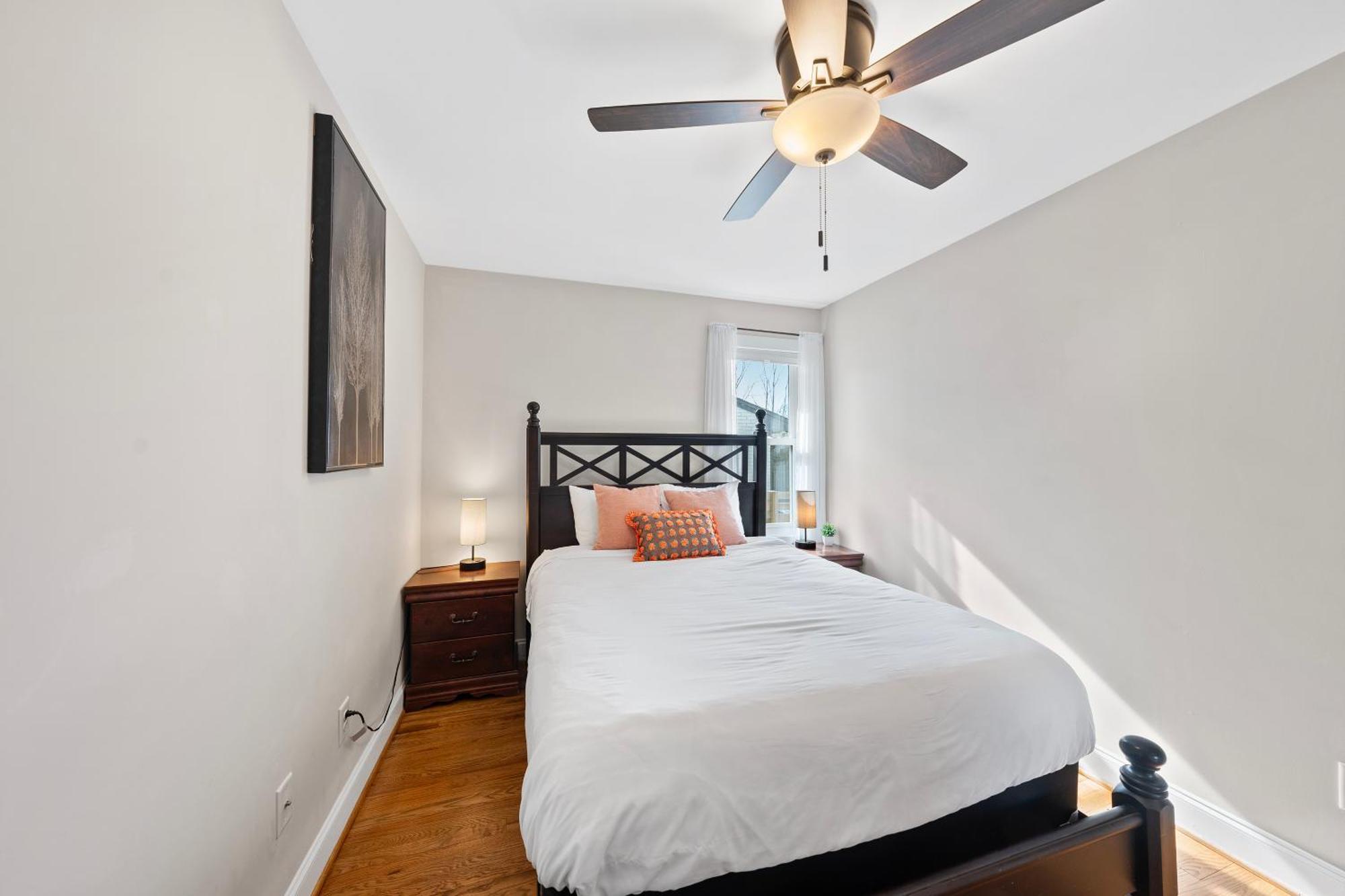 Charming Dt 3-Bed Bungalow With Fenced-In Yard Raleigh Exterior foto